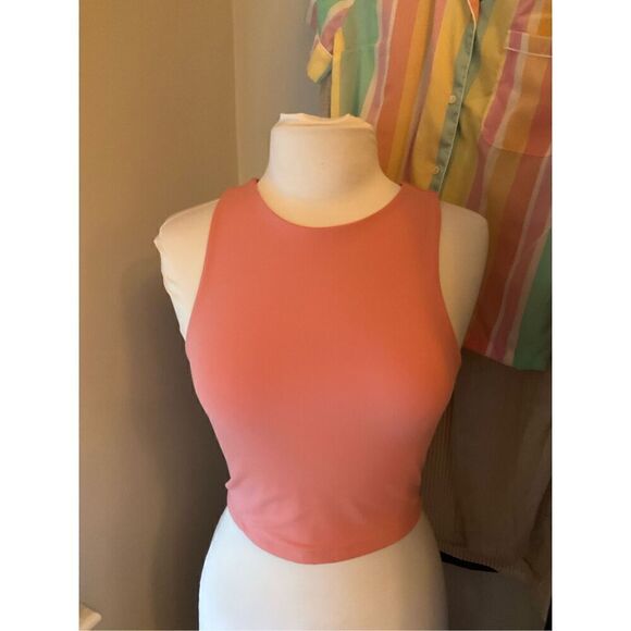 EFan High Neck Cropped Tank, S. Pink. Formfitting! - Picture 1 of 9